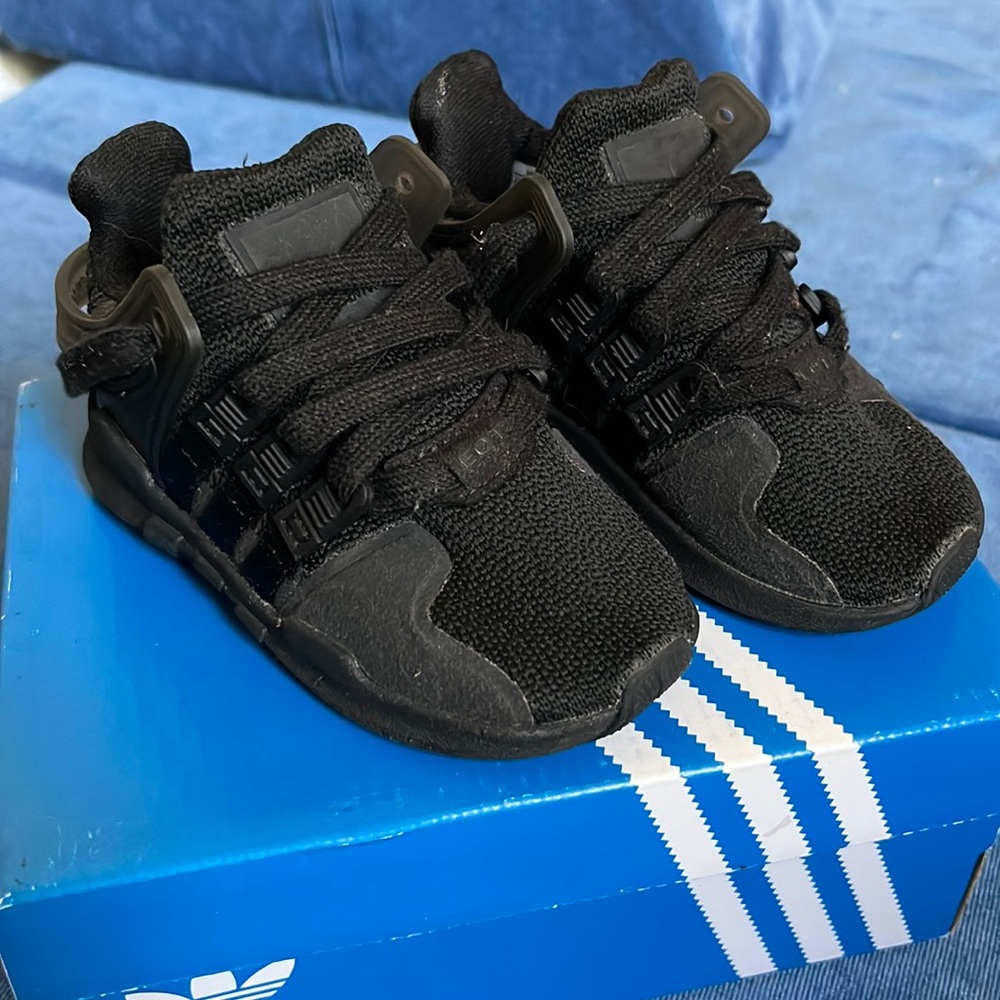 Adidas in Box